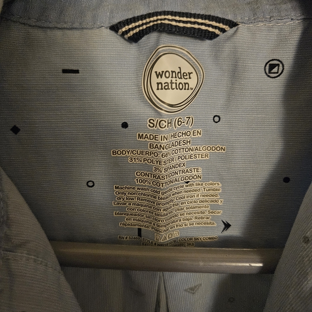Boys button down shirt - Picture 3 of 3